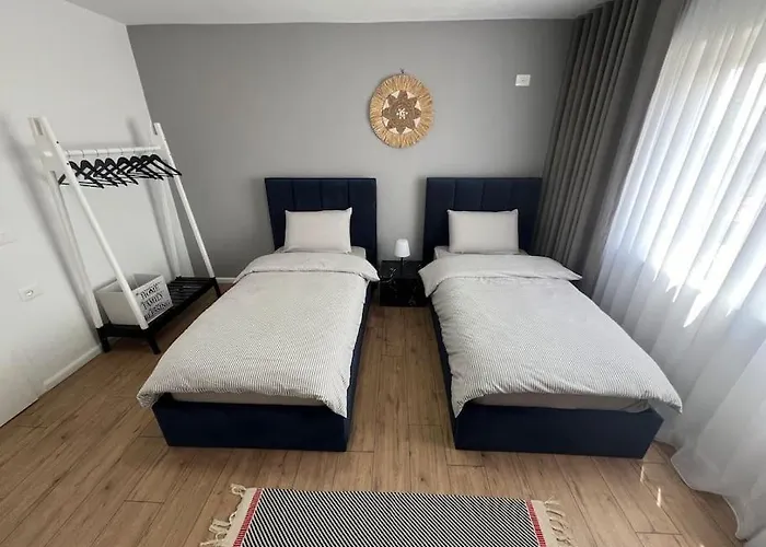 Modern Apt Near City Centre